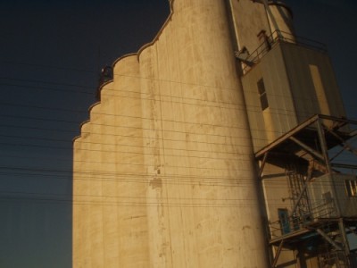 Southwest Chief - Grain Silos Southwest Chief - Grain Silos